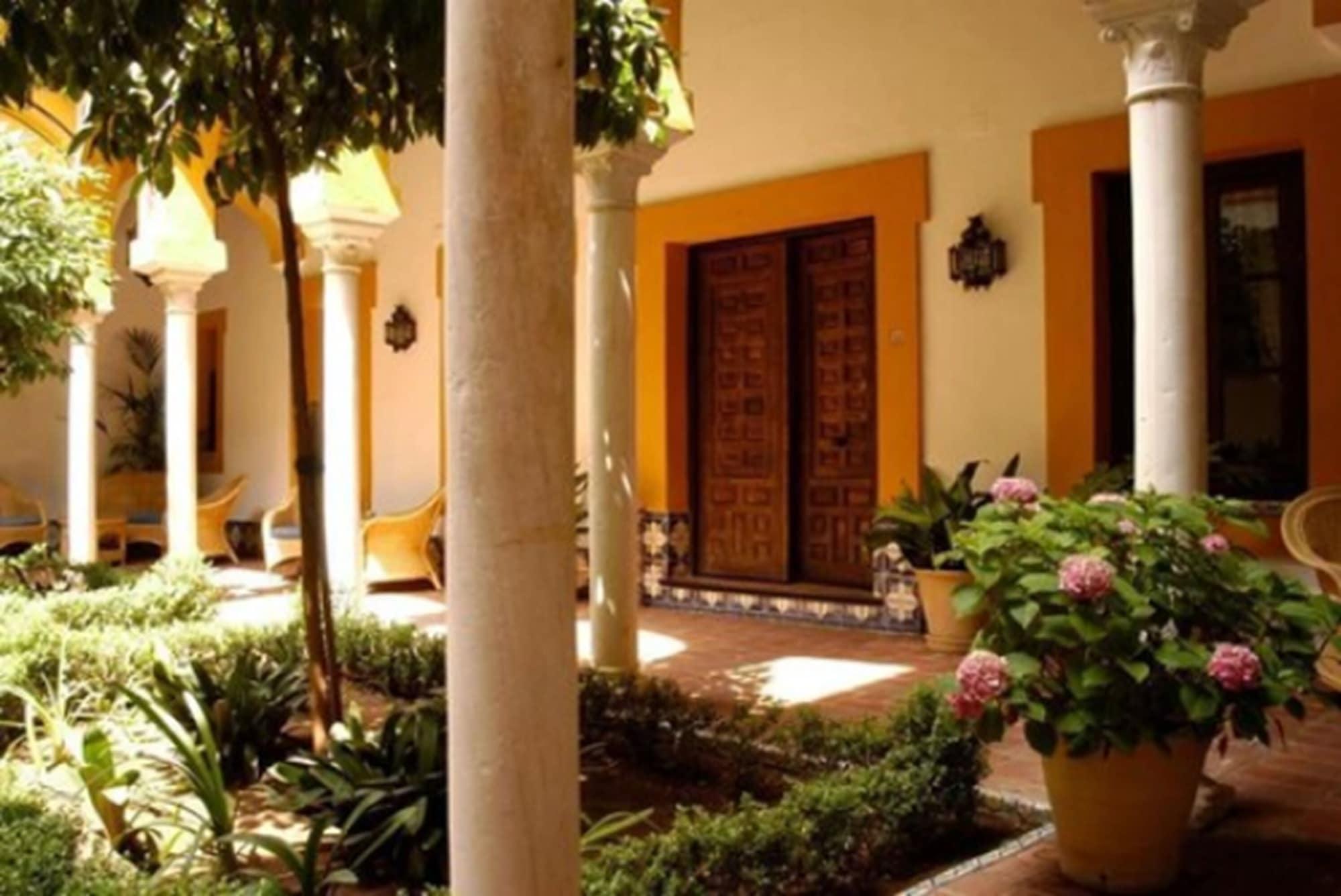 Casa Imperial Hotel