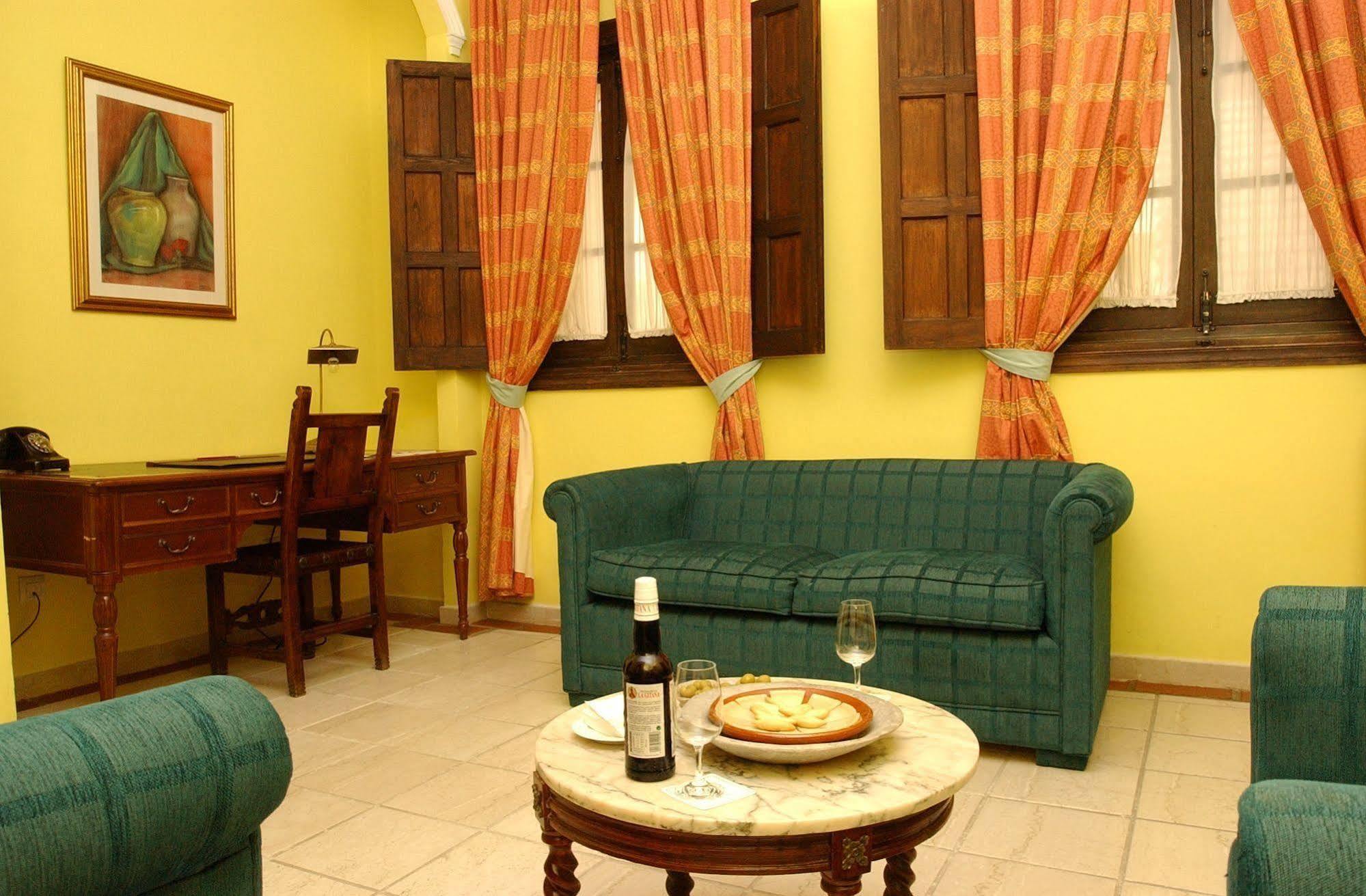 Casa Imperial Hotel 4*